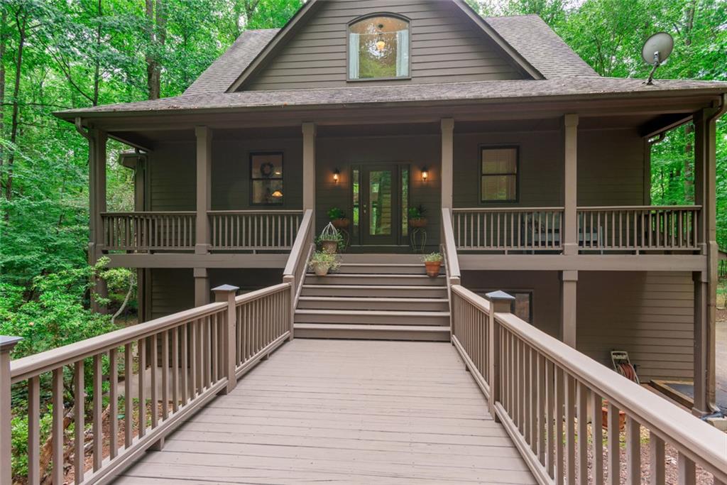 326 Woodland Trace