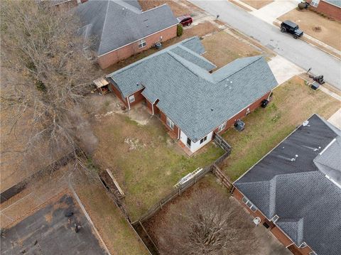 A home in Warner Robins