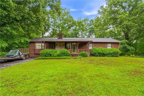 Homes For Sale - 55 Hankins Drive<br/> Summerville, GA 30747