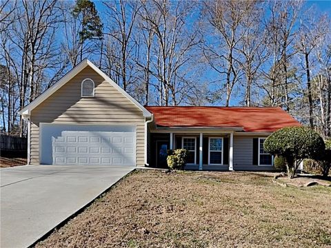Homes For Rent - 8583 Misty Creek Circle<br/> Snellville, GA 30039