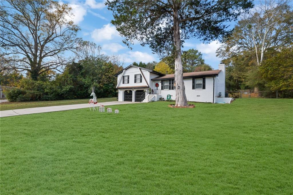 2611 Kings Circle