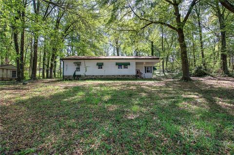92 Valley Trail SE Acworth GA 30101