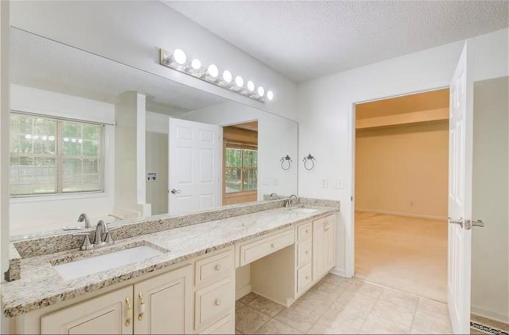 SPICERS GROVE - Residential Lease