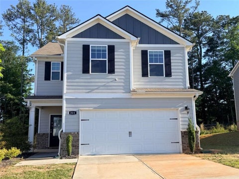 Homes For Sale - 221 Limestone Circle<br/> Rockdale County, Conyers, GA 30013