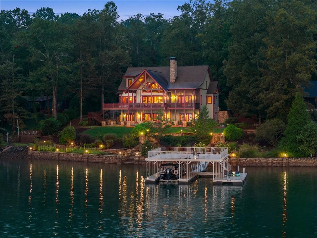 1585 Heathers Cove Road