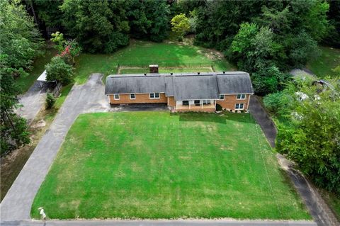 A home in Calhoun