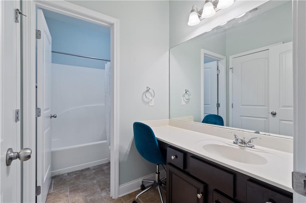 4225 Hopewell Manor Drive, Cumming, Georgia image 28