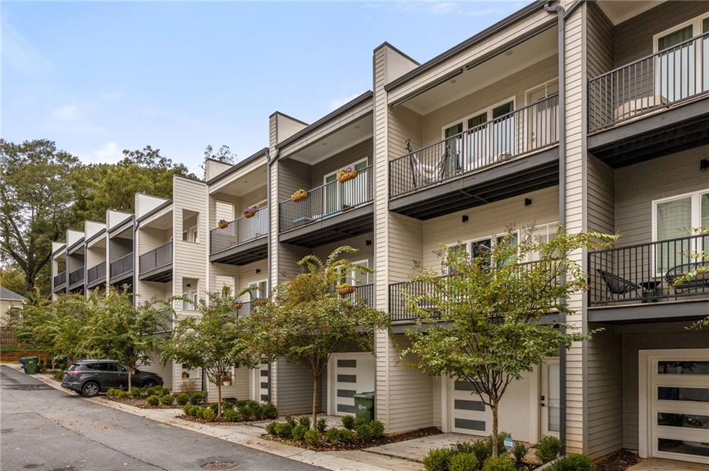 Walker Place - Residential