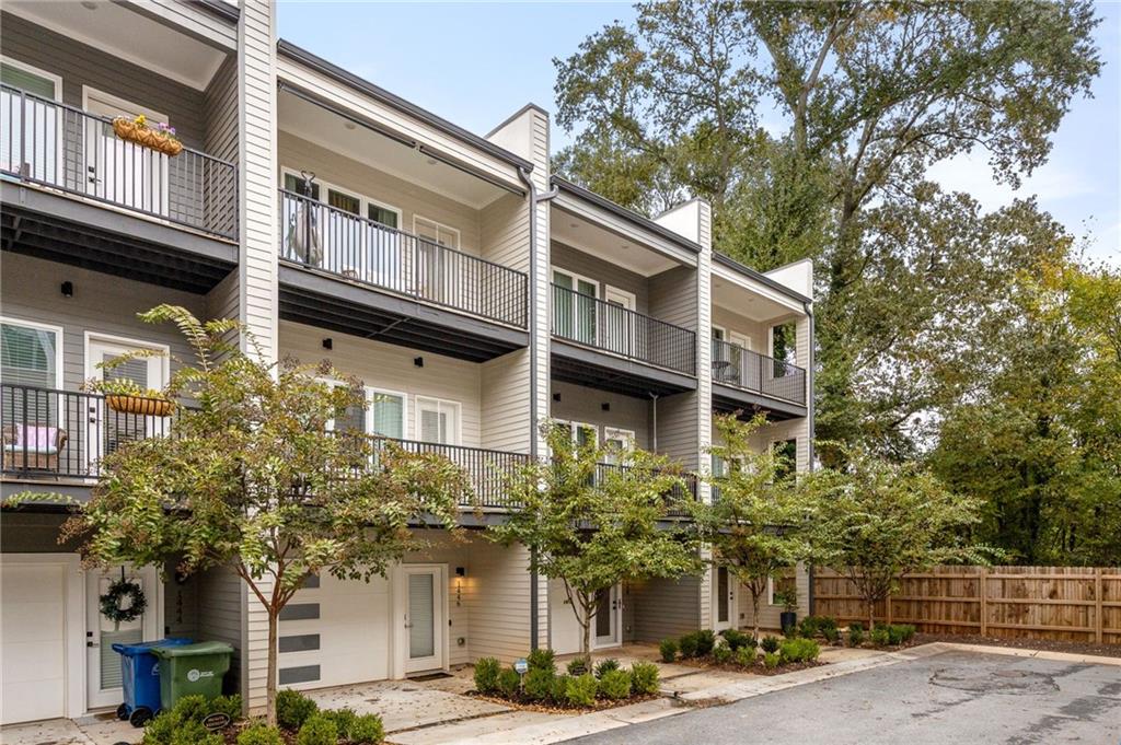 Walker Place - Residential