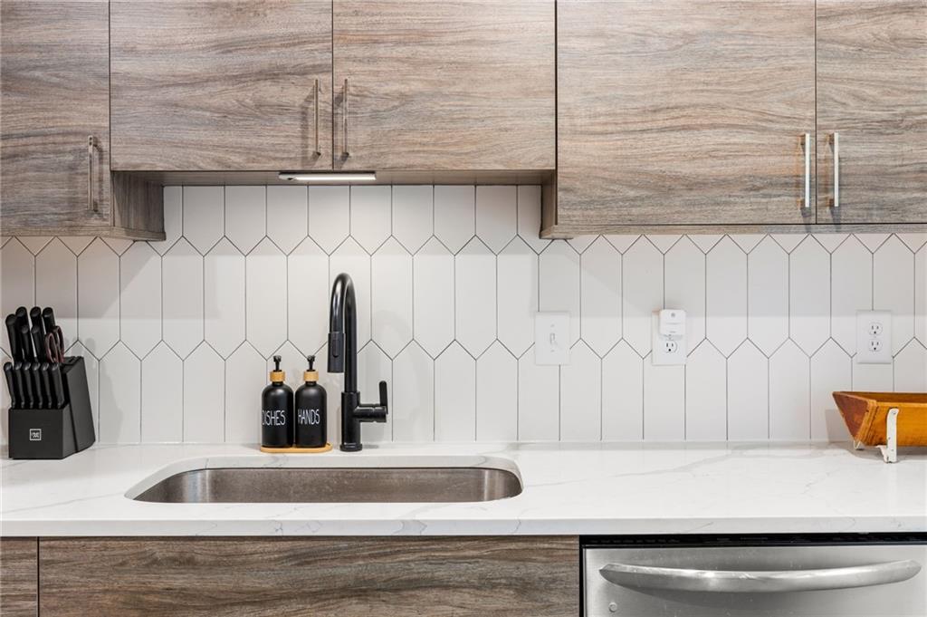 Walker Place - Residential