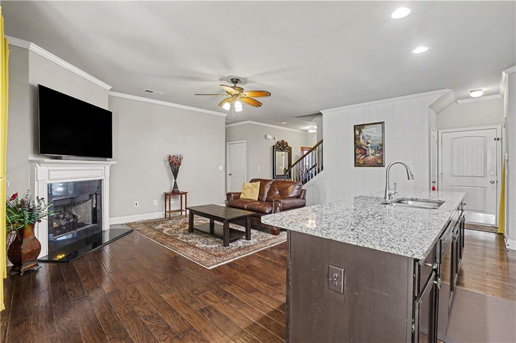 194 Hawthorne Ridge Circle