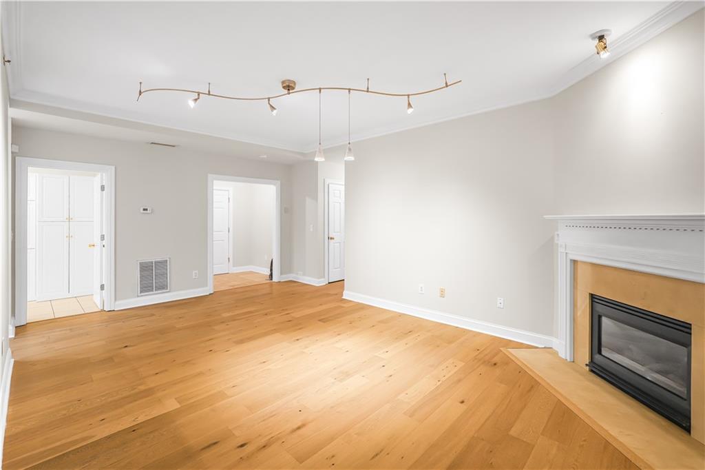 211 Colonial Homes Drive NW 1105