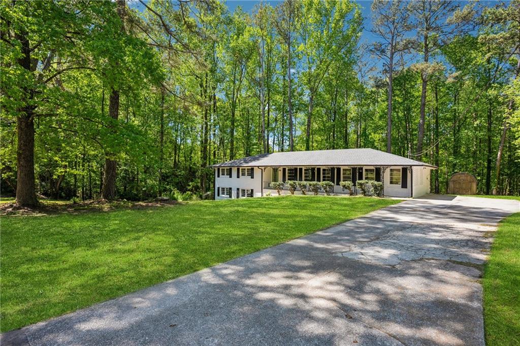 367 Cedar Lane, Conyers, Georgia image 3