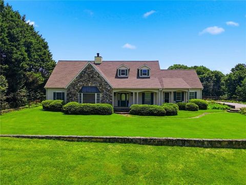 Homes For Sale - 127 Grandview Drive<br/> Ellijay, GA 30540