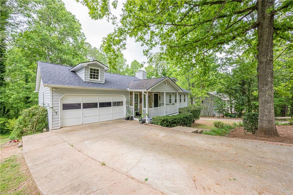 2663 Marcia Drive, Lawrenceville, Georgia image 2