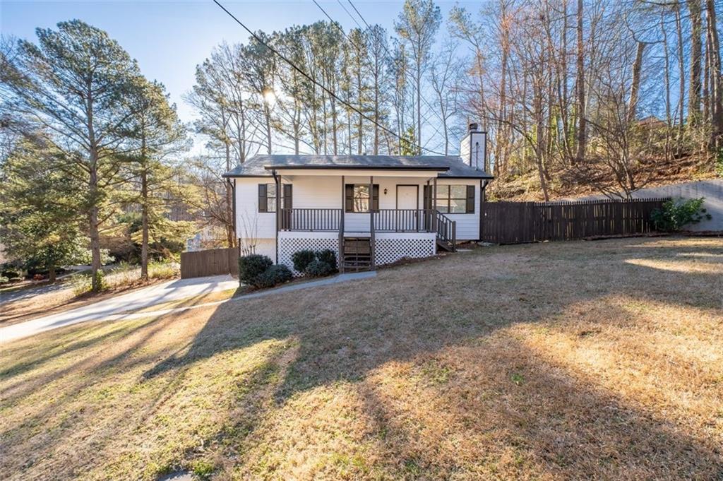 2571 Hamill Drive, Buford, Georgia image 8
