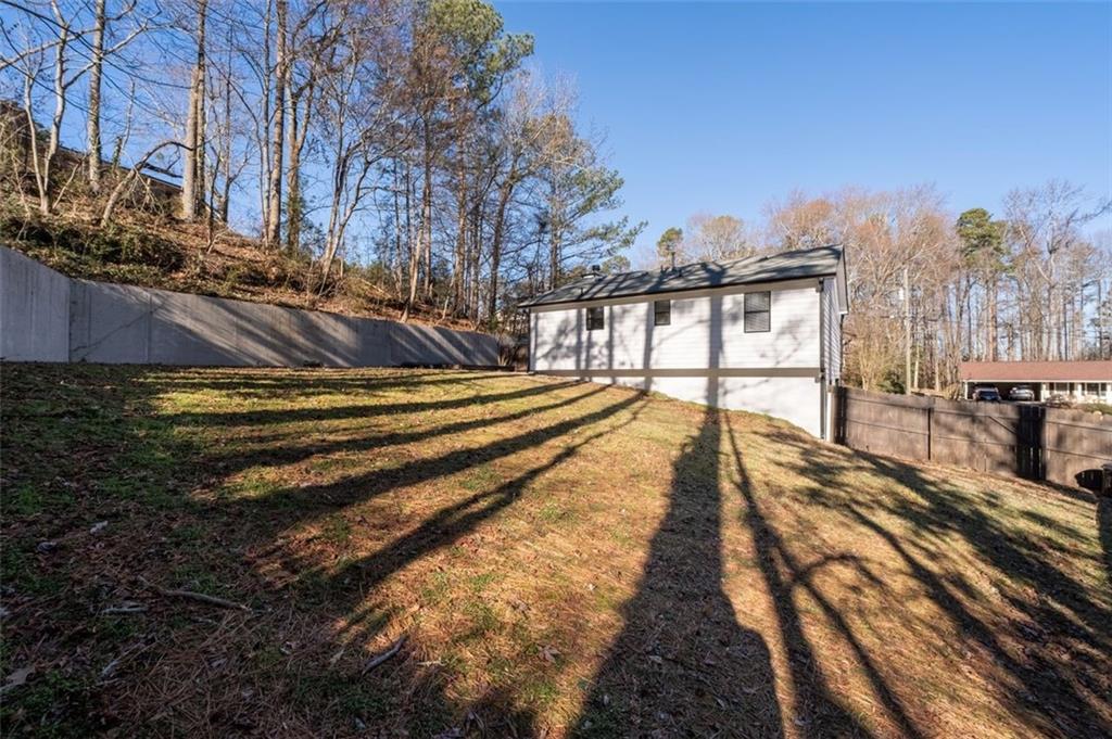 2571 Hamill Drive, Buford, Georgia image 33