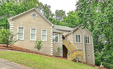 Homes For Sale - 114 Due West Street<br/> Paulding County, Dallas, GA 30157