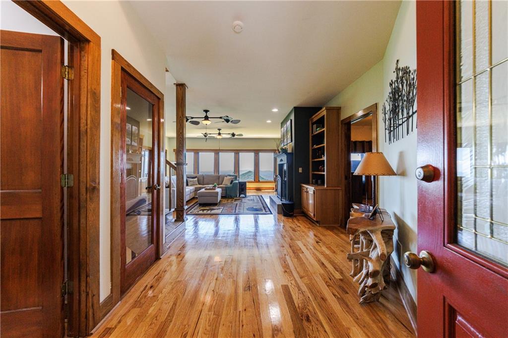 49 Rimrock Road