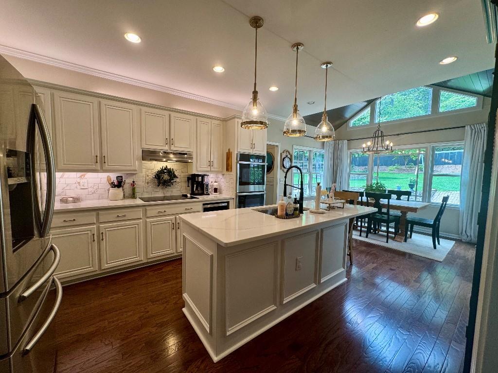 WEST HAMPTON - Residential