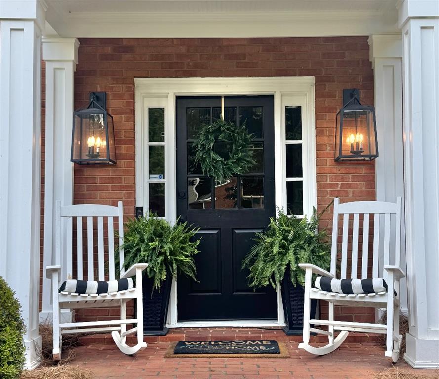 WEST HAMPTON - Residential