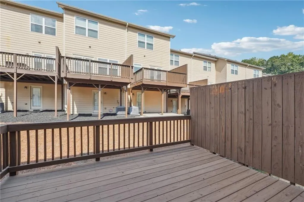 Atlanta, Georgia 30318, United States, 3 Bedrooms Bedrooms, ,4 BathroomsBathrooms,Residential,Active,126615