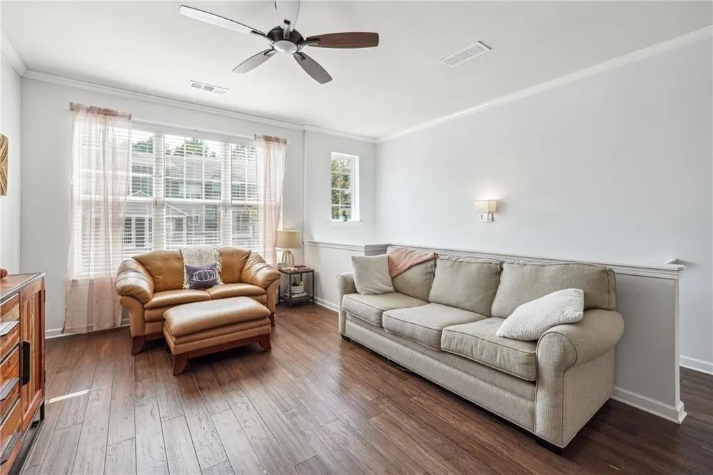 Atlanta, Georgia 30318, United States, 3 Bedrooms Bedrooms, ,4 BathroomsBathrooms,Residential,Active,126615