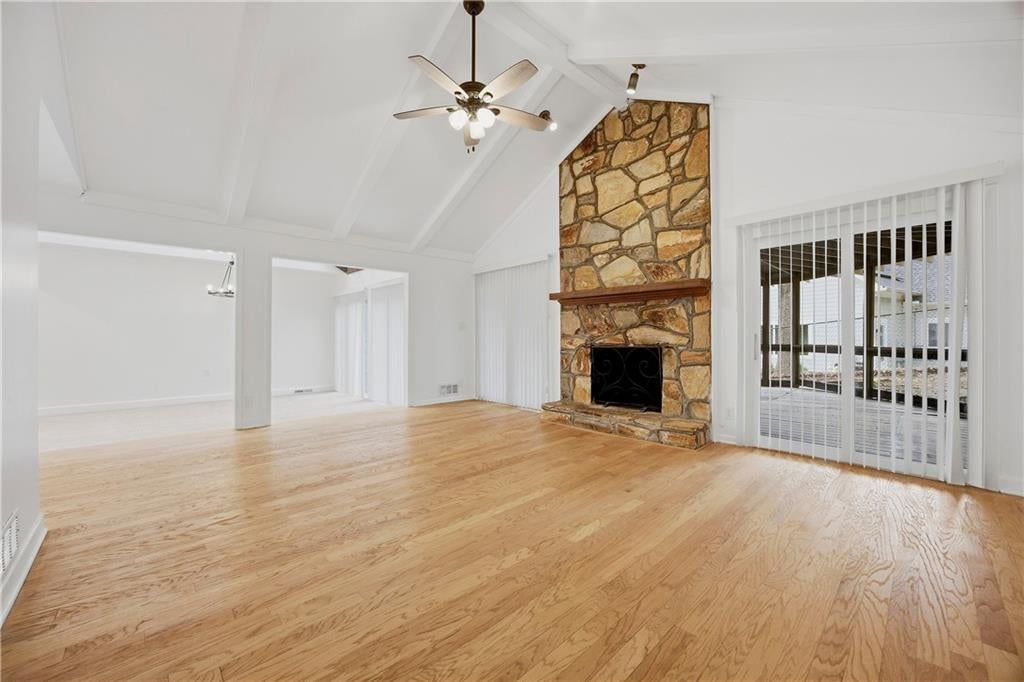 495 Knoll Woods Drive
