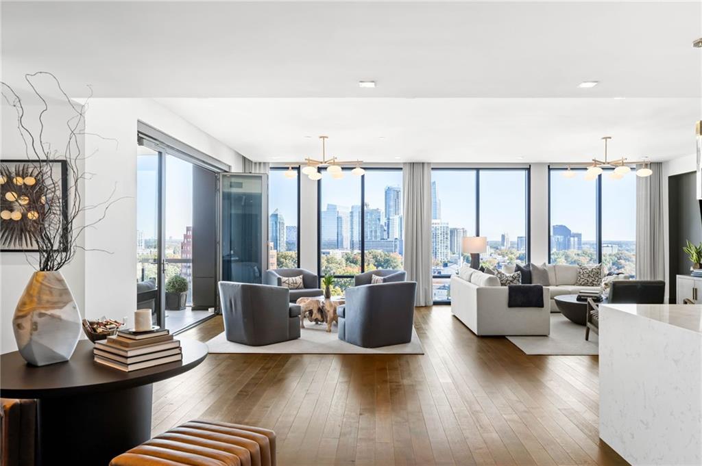 3107 Peachtree Road NE 1402