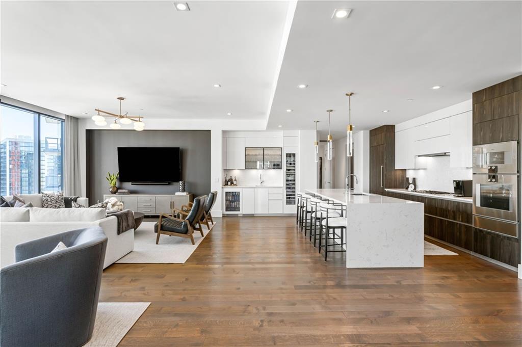 3107 Peachtree Road NE 1402