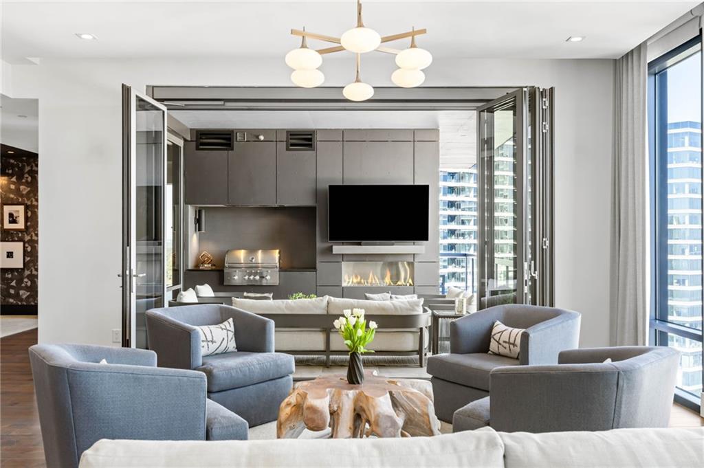 The Charles - Residential