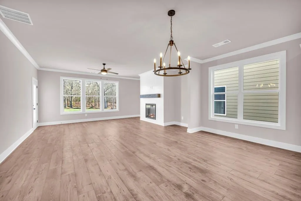 Hartwell, Georgia 30643, United States, 5 Bedrooms Bedrooms, ,4 BathroomsBathrooms,Residential,Active,36704