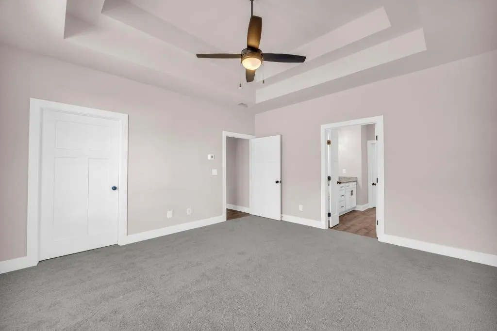 Hartwell, Georgia 30643, United States, 5 Bedrooms Bedrooms, ,4 BathroomsBathrooms,Residential,Active,36704