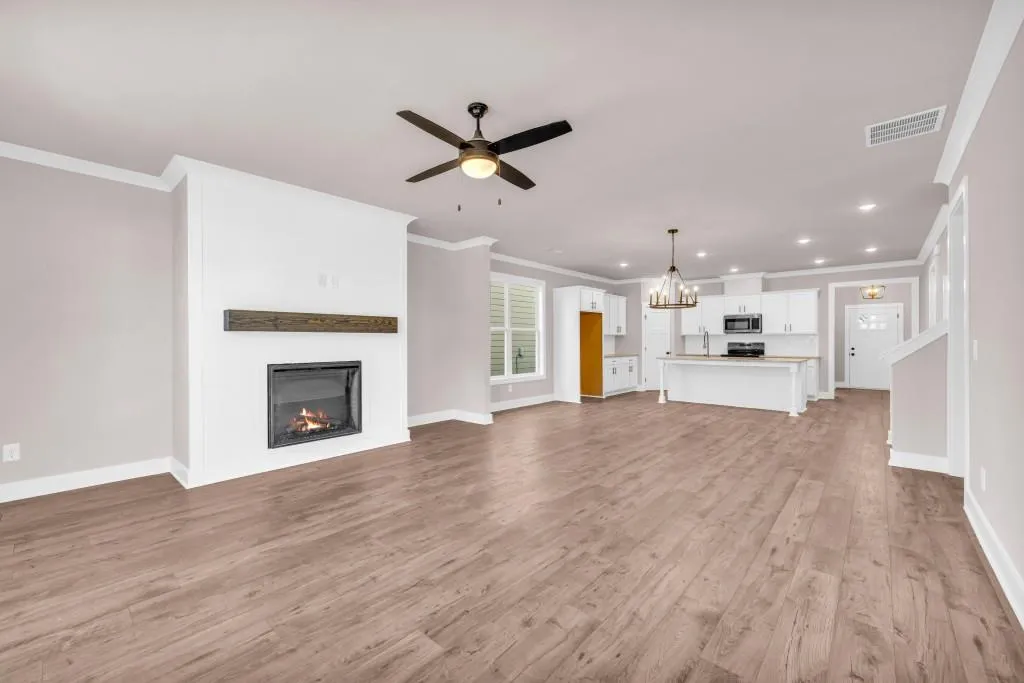 Hartwell, Georgia 30643, United States, 5 Bedrooms Bedrooms, ,4 BathroomsBathrooms,Residential,Active,36704