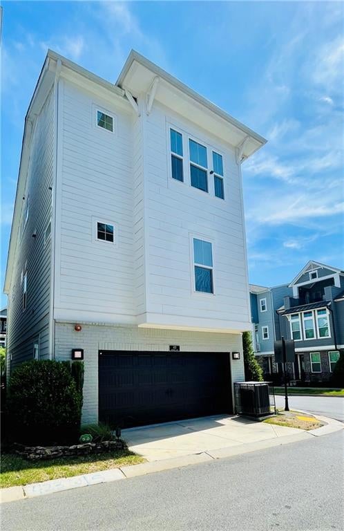 423 HARGROVE Lane
