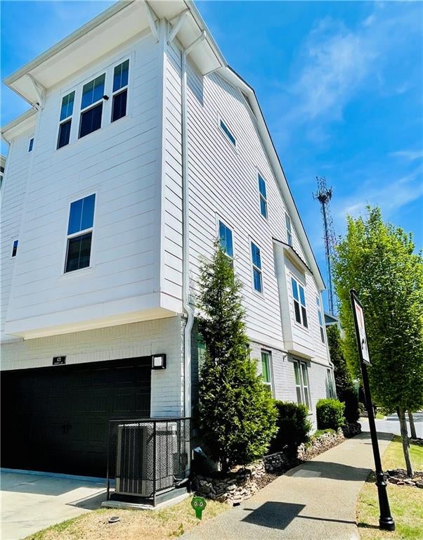 423 HARGROVE Lane