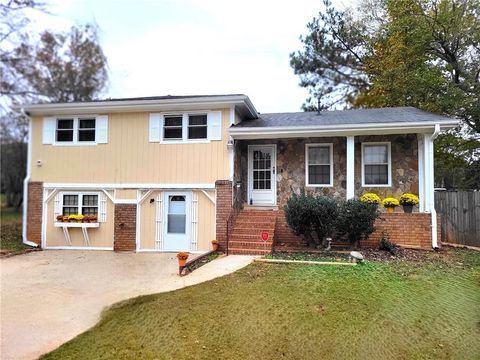 A home in Douglasville