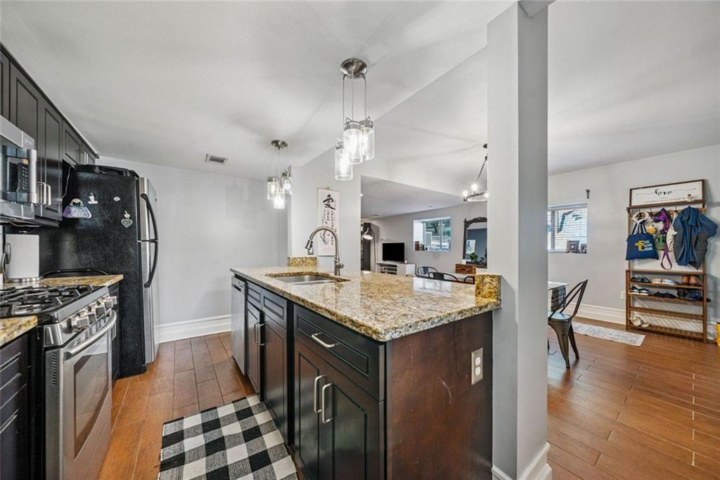 Riviera Terrace - Residential