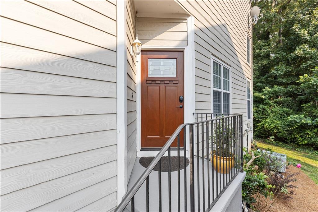 2505 Thorngate Drive