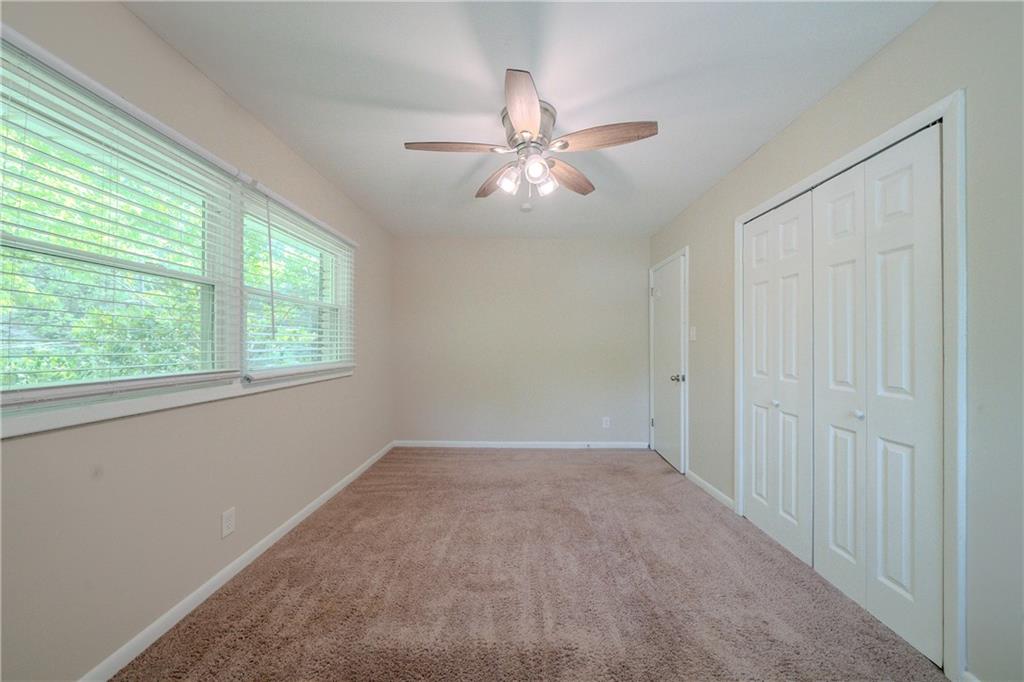 3497 Glensford Drive, Decatur, Georgia image 9