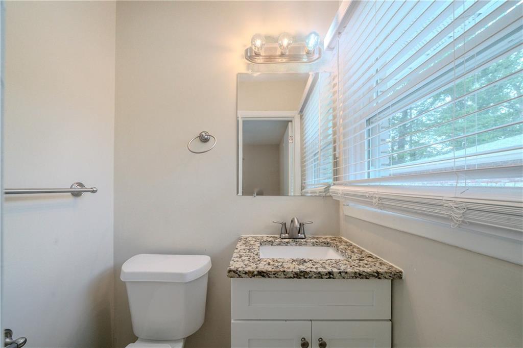 3497 Glensford Drive, Decatur, Georgia image 10