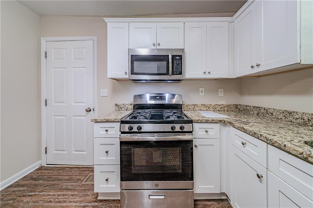 3497 Glensford Drive, Decatur, Georgia image 3
