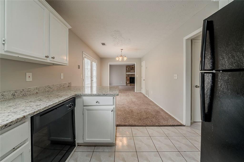 6351 Stablewood Way, Lithonia, Georgia image 3