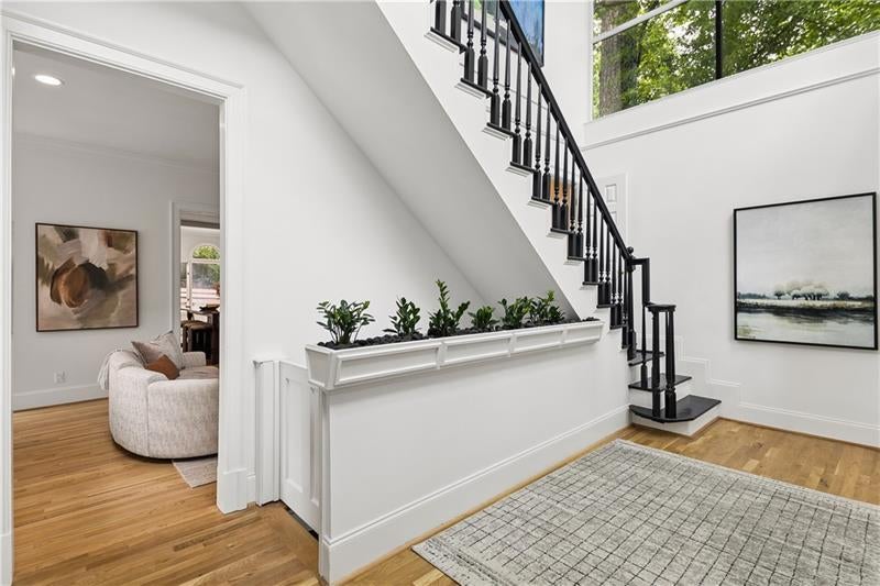 317 Beverly Road NE