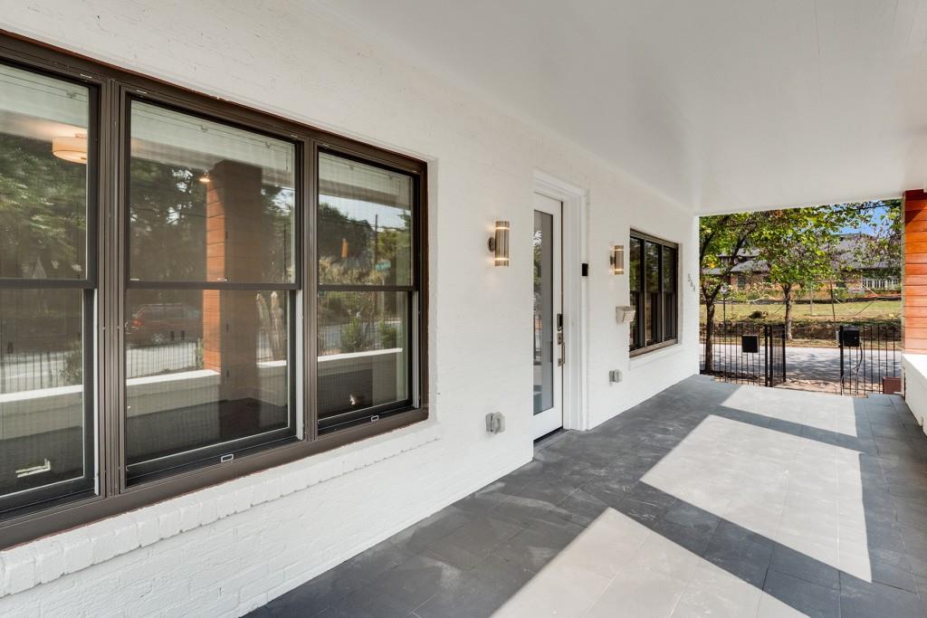 564 Parkway Drive NE 1