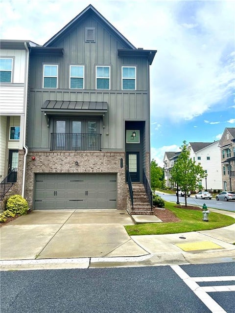 Townhouse For Rent - 2620 Blackburn Court<br/> Smyrna, GA 30080