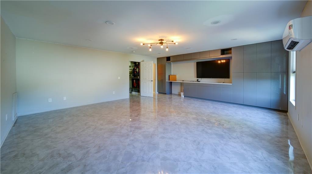 Waters Lake - Residential