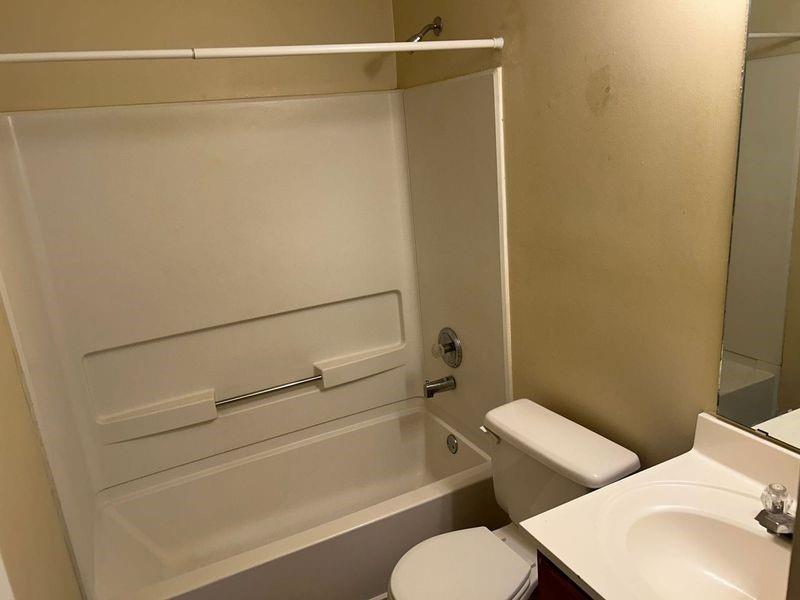 2850 Cedar Trace Drive, Ellenwood, Georgia image 10