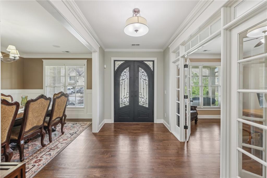 1136 Garner Creek at Parkview Drive SW
