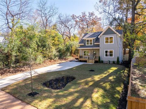 2425 Mellville Avenue Decatur GA 30032